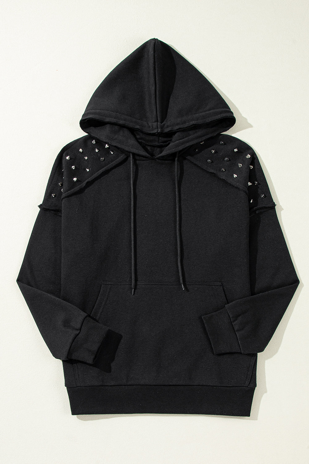 Black Solid Color Rivet Stud Raglan Sleeve Hoodie with Pocket