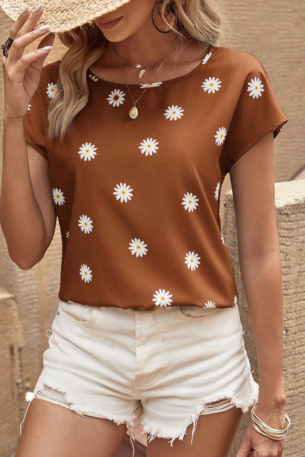 Chestnut Daisy Print Short Sleeve Top